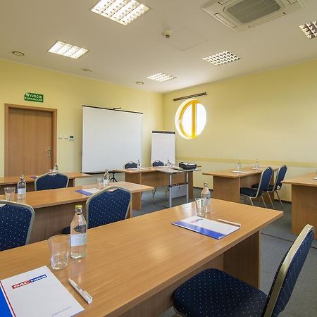 Hotel Dal Gdansk Ngoại thất bức ảnh