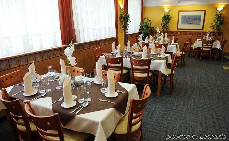Hotel Dal Gdansk Nhà hàng bức ảnh