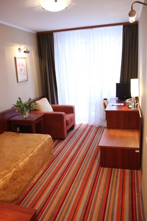 Hotel Dal Gdansk Ngoại thất bức ảnh