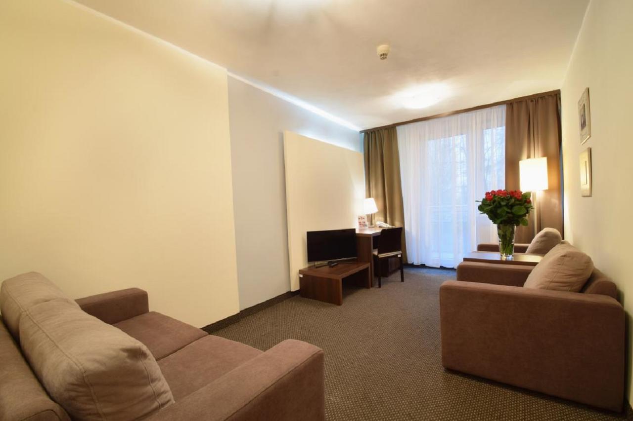 Hotel Dal Gdansk Ngoại thất bức ảnh
