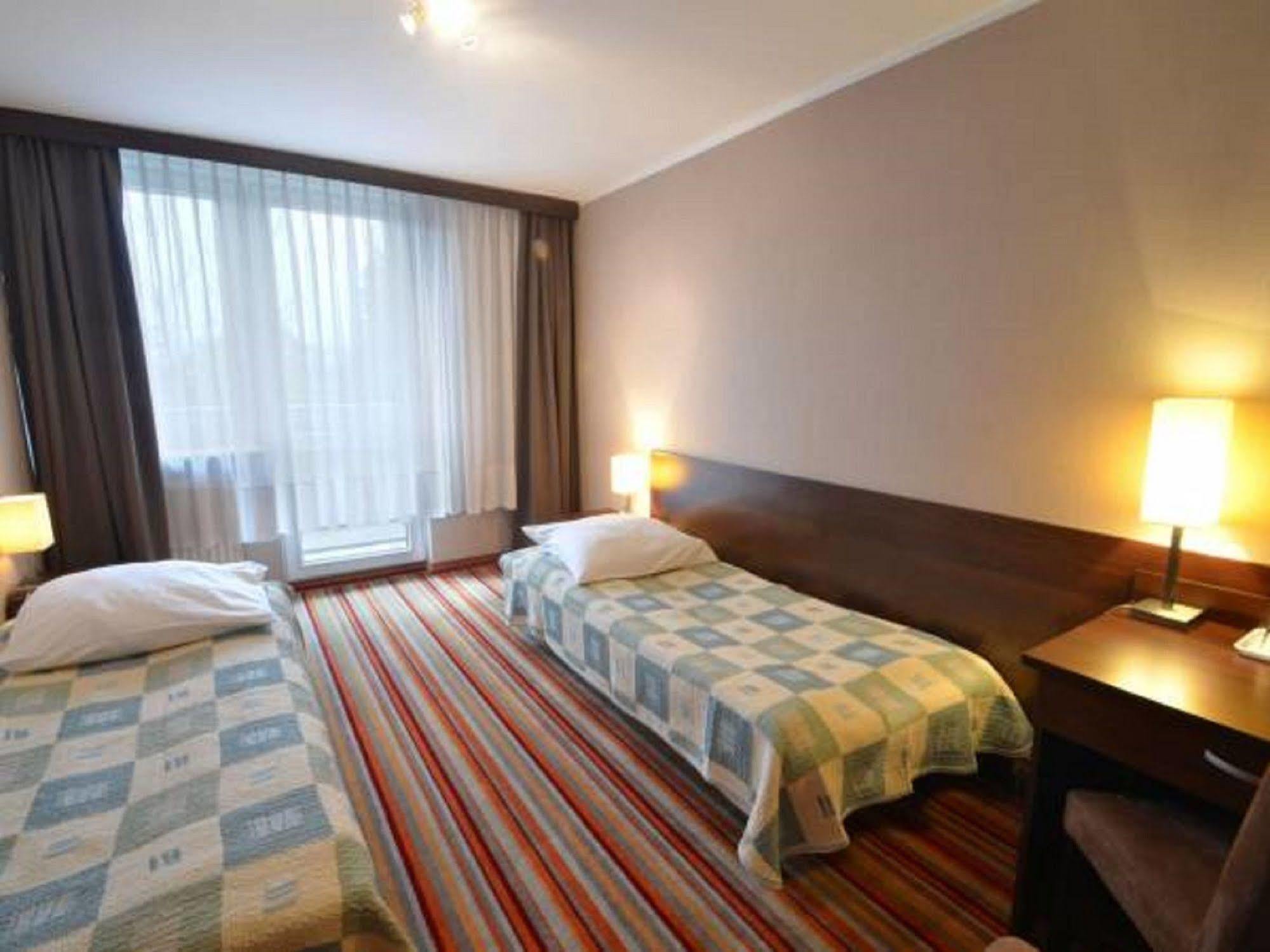 Hotel Dal Gdansk Ngoại thất bức ảnh